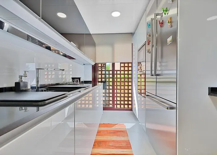 Penthouse By The Appartement