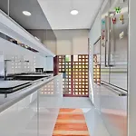 Penthouse By The Lejlighed