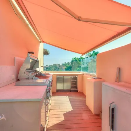 Penthouse By The * Marbella