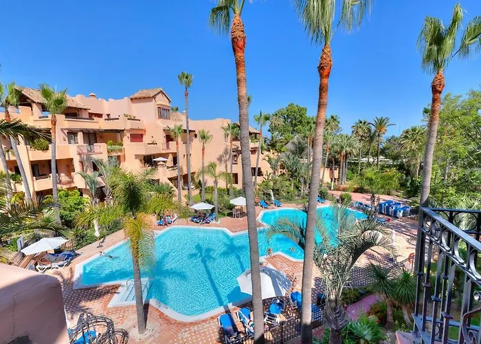 Penthouse By The Marbella